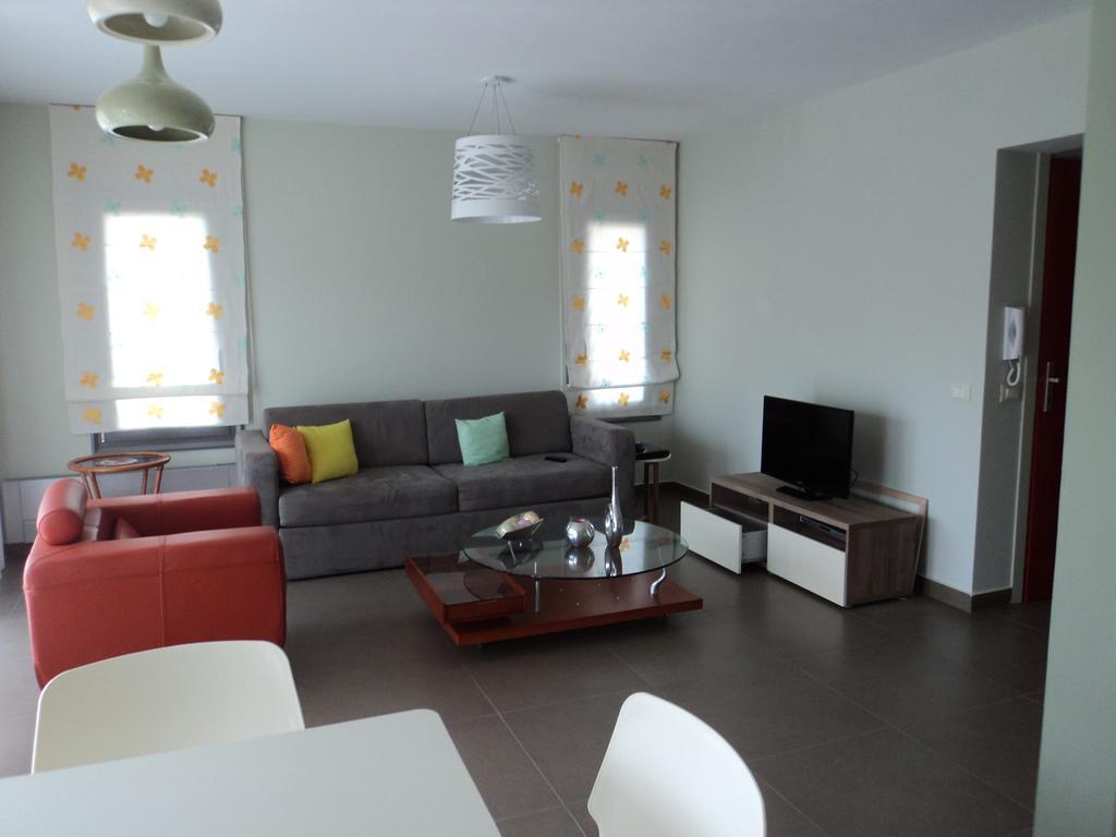 Violeta Apartments Lefkáda Rum bild